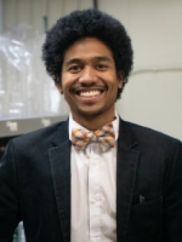 Portrait of Dr. Justin Richardson